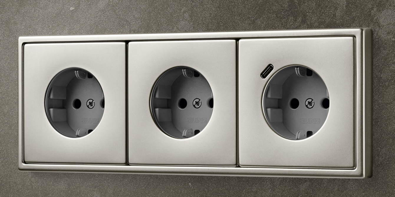 SCHUKO® Steckdosen mit USB bei Elektro Freund in Freyburg