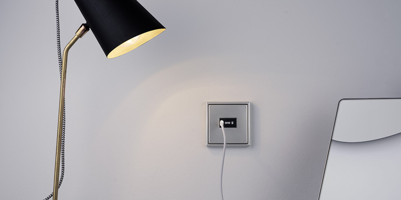 Ladegerät USB PD 60 bei Elektro Freund in Freyburg