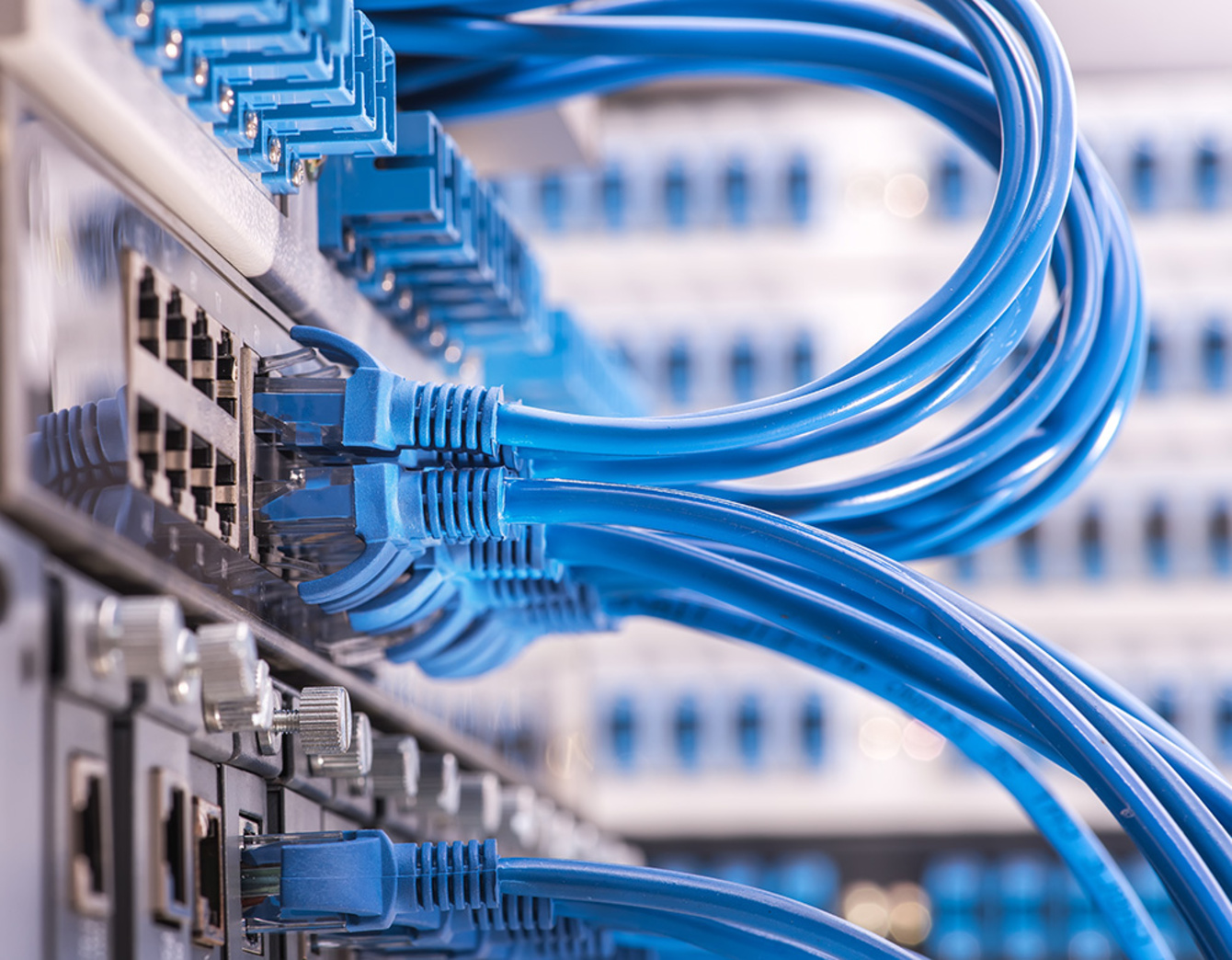 Netzwerke bei Elektro Freund in Freyburg