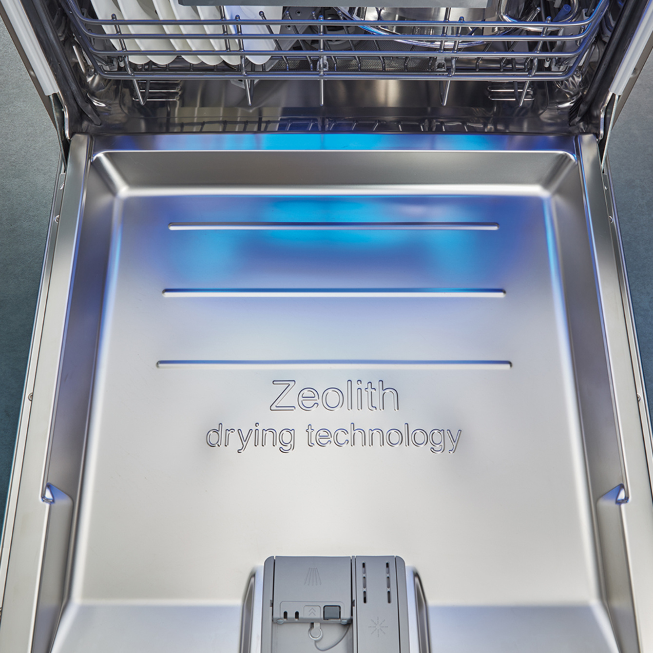 Zeolith Trocknen – Für glänzende Spülergebnisse bei Elektro Freund in Freyburg